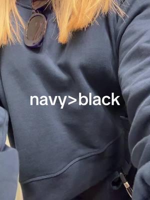 navy lululemon on top #blonde#fyp#slay#tiktok#Love#audios#viral#foryoupage#fyp#Summer#lululemon#babe#hi#summeraudio#summersound#aesthetic#hotaudios#slayaudios#throwback#fallaudio#fall#autumn