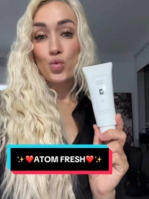 Smelling fresh always with @atomfresh_official 😍 Use code ‘FRESH’ for 35% off on atomfresh.com 🤗 #atomfresh #atomfreshdeodorants 