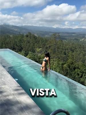 Por si quieres una escapadita por las montañas ⛰️🤭#villas #yoka 