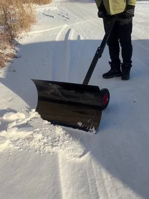 Hand-pussed snow shovel#usa🇺🇸 #TikTokShop #fypシ #chrstmas #blackfriday 