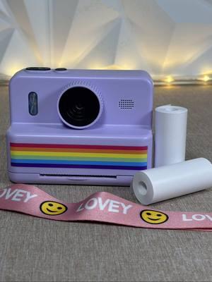 Kids camera fun it prints the pictures on paper.  #kidscamera #kidstoys #toys #camera #instacamera #instaprint #kidstoy #toy #toycamera #mademyyear #newyear #fun 