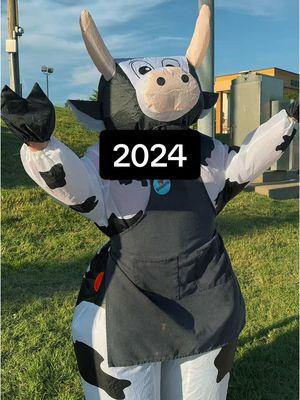 Goodbye, 2024! Thanks for the memories 🥳💫 Here’s to an even brighter 2025! 🥂✨  #Goodbye2024 #Hello2025 #theyardmilkshakebar#ekspresikan2024 