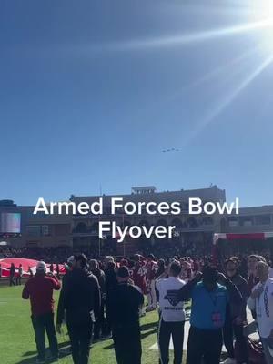 WATCH the flyover for the Armed Forces Bowl featuring 4 F-35 Lightning fighters #sooners #cfb #bowl #navy #football #news9 #fortworth