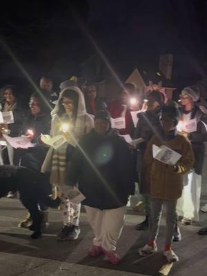 🎄 Christmas caroling with the best family in the entire 🌎 #ninasimoneray #christmas #2024 #makingmemories #family #Love #itstherays #jesusisthereason #spreadingjoy #fyp #explore @Pentatonix 