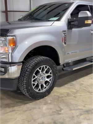 2021 Ford F250 Crew Cab, FX4 4x4, 6.7 Powerstroke, 10spd auto, Lariat Ultimate package, Heated/Cooled leather, Navigation, Remote start, Bed camera, B&O stereo, Pre Collision alert, etc. 1 Owner Clean Carfax, Southern truck, New car trade, Gooseneck, Auxiliary fuel tank, 35x12.50 AT’s, All stock drivetrain, Very clean truck, 147k miles, Over 51k retail, Financing available with approved credit up to 84 months, Trade in’s welcome, $46,950 Call 205-477-7620 #216auto #wehavethetrucks #diesel #pickupman #fyfyp #fyfyfyfyfyfyfyfyfyfyfyfyfyfyfyfyfyfy #foryoupage #truck #viral #trucksoftiktok 