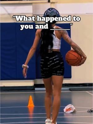 When people ask about someone  you don’t associate with anymore 😱🏀😅 #lifesabucket #mjiceyy #barefoothooper #fypp #fyppage #foryou #hooper #jokes #funnyvideos #basketball #hoopers #mjiceyythehooper  