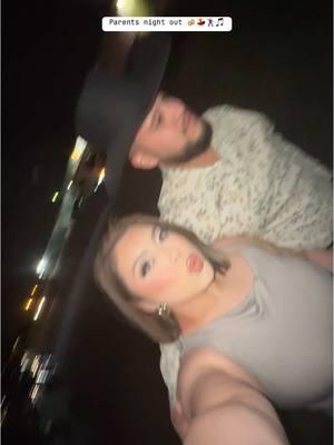 The most fun nights out are always with my cousins/siblings😗🤌🏻 (p.s my sister didn’t wanna go😭 p.s.s this was months ago) @El Rodeo Night Club @Fernando Ruiz @Mari @Erick Orozco @Junior Orozco @Luis Reyes  #baile #Vlog #parentsnightout 