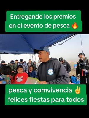 entregando los premios pesca y comvivencia con amigos pescadores en las playas de california 🎣🔥 #siguenos_en_youtube  #surfishing #foryou  #camping #Viral #fishing  #torneodepesca #bassproshops #torneodepesca 