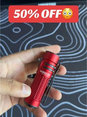 This end of the year sale is too good to miss right now on the Warrior nano go pick it up right now for only $37 guys that is 50% off!!! #olightup2025 #olight #edc #flashlight #holidayhaul #giftideas #miniflashlight 