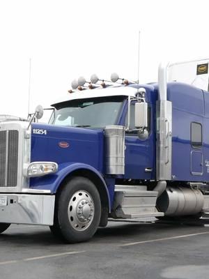 Bryan's truck is always one that stands out to me, check out that beautiful blue pete🤩 #OakleyTrucking #OakleyFamily #CDLLife #CDL #DryBulk 