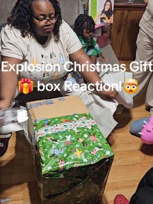 Explosion Christmas Gift 🎁 Box Reaction! I think my sister and niece were totally blown away! My sister was a little jumpy because let's face it, I'm always up to some kind of mischief! #christmas  #christmasgiftideas  #christmaspresents  #DIY  #explosionbox @Pubear 