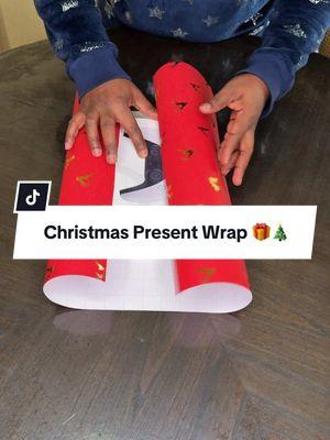 I love me a fancy gift wrap. I have so many ways to wrap presents and this happens to be just one of them. #christmaspresents #christmasgiftwrapping #christmasgiftwrap #wrappinggifts #wrappinghacks #wrappingpresents #wrappingchristmaspresents 