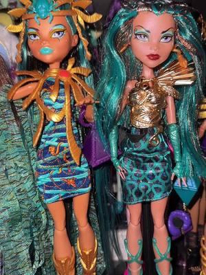 I love all Neferas idk !  #MonsterHigh #MonsterHighReboot #Mh #MonsterHighDolls #MonsterHighCollector #MonsterHigh2022Reboot #dollcommunity #doll #fyp #fypシ #fypage #fypシ゚viral #explore #explorepage  #DollCollector #fashiondoll #fashiondolls 