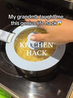 Grandma's lifehack #LifeHack #lifehacks #tipsandtricks #hacks #hacklife #useful #homehacks 