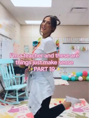 Color-coded systems just make sense! ❤️💙💜💛🧡💚 #getyourteachon #classroomorganization #classroominspirations #classroomideas #organizedteacher #teacherreel #makelearningfun #iteach #elementaryteacher #teachersofig #educatorsofig  🎥: @kindergartenkitties 