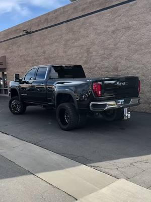 Too nice of a GMC Sierra 3500 HD not to share. #gmc #gmctrucks #liftedtrucks #dually #lifted #duallytrucks #gmcdually #sierra3500 #gmchd #heavydutytrucks #trucktok #truckedit