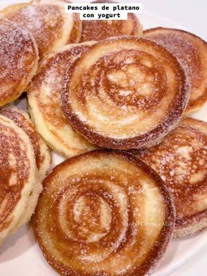 Pancakes de platano con yogurt #pancakes #pan #recetas #Receta #hotcakes #yogurt #platano #postre #Recipe #recipes #yummy #tasty #recetasfaciles #EasyRecipe #cake #pasteles #cocina #fypシ #foryoupage #f 