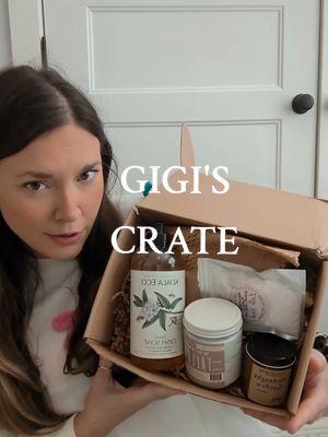 Support small with a NON-TOXIC, USA, small business subscription box 💝  10% off your first box with code GIGI10 -- #gigiscrate #subscriptionbox #beautybox #lowtox #nontox #nontoxicliving #sustainableliving #sustainableproducts 