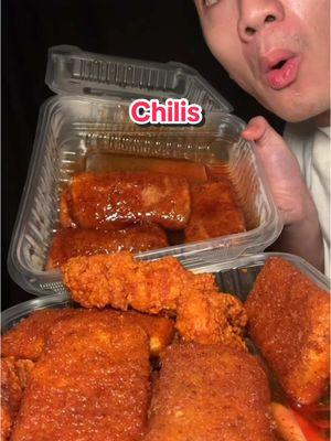 That cheese pull was INSANE @Chili’s Grill & Bar  #eating #mukbang #Foodie #mukbangeatingshow #fypシ゚viral #foodtiktok #asmreating #bussin #america #unitedstates #losangeles #chilis #tripledipper #chickentenders 