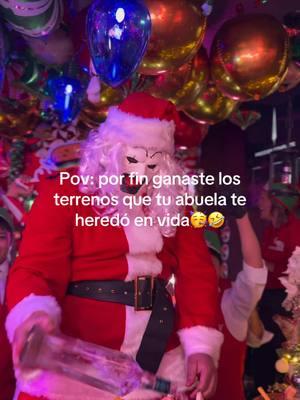 ESTE AÑO NUEVO TOCA 🥳 🍾‼️🫵🏼 #terrenosdelaabuela #añonuevo #2025 #fyp #wingsandburgersdenver #peleafamiliar😂 #humor 