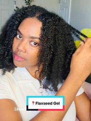 Gel de grains de Lin fait Maison est un Prépoing, Masque capillaire, Démêlant, Hydratant, Style Parfaits #flaxseed #flaxseedgel #hairgrowthtips #haircare #soincheveux #cheveuxnaturels #naturalhair #cheveuxcrepus #cheveuxbouclés #curlyhairtips #creatorsearchinsights #fyp #viralvideo 