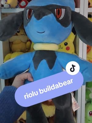 riolu was the perfect gift to myself 🎁 #pokemoncommunity #pokemontiktok #pokemonplush #pokemonbuil#buildabear 