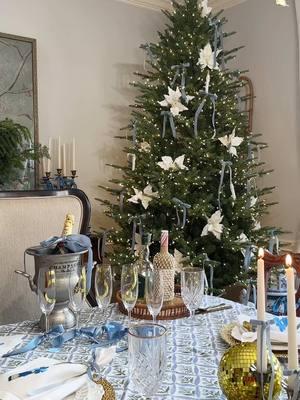 Transforming our holiday table from festive reds to chic blues for New Year’s! 🕯️🍾 #TablescapeTransformation #HolidayToNewYear #TimelessDecor   #Tablescape #NewYearsEve #HolidayDecor #TableSetting #InteriorDesign #HomeDecor #PartyPlanning #ElegantEntertaining #DIYDecor #FestiveSeason #mrsevansplace 