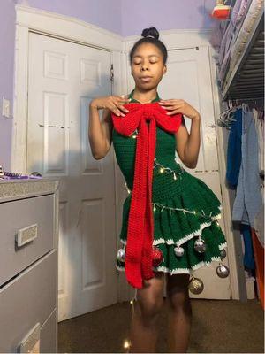 Crochet Christmas tree dress #crochet #christmas #crochettiktok #crochetcommunity #handmadegifts #outrageoustwist #fyp #model #fashion #explorepage #foryou 