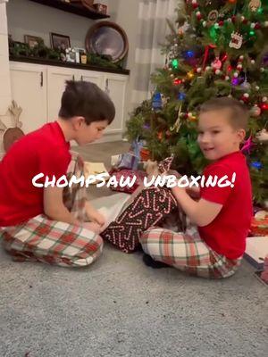 Now that’s what we call an unboxing 👏👏 A HUGE thank you to everyone that gifted a ChompSaw! We love seeing your first impressions! 📦 #cardboardcrafts #DIY #kidstoys #stemtoys #steam 