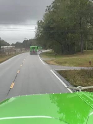 #rainyday #trucker #chiphauler #southmississippi #chasingmoney 