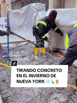 TIRANDO CONCRETO EN EL INVIERNO DE NUEVA YORK ❄️🗽👷🏼‍♂️ Aquí les muestro el proceso para tirar concreto ó colar concreto durante el invierno en Nueva York, en este caso fue una losa estructural de concreto la cual hicimos en Manhattan Nueva York, en el vídeo describo todo el proceso constructivo y mi perspectiva como ingeniero civil mexicano trabajando profesionalmente en la ciudad de Nueva York en todo lo relacionado a construcción. #nuevayork #newyork #nyc #manhattan #latinosennewyork #construccion #ingenieriacivil #latinosenusa #construction #arquitetura #arquitectura #concreto #cemento 