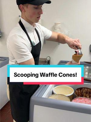 What tips would you like to hear next?! #janzinsvlogs #chillzdelights #supportsmallbusiness #customerinteractions #icecreamshop #entrepreneur #howto #wafflecone #icecream #customerservice 