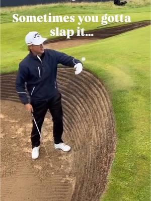 Sometimes you got to backhand it.  Pro golf moves #golftiktok #golf #commentary #golfing #backhand 