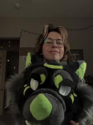 this was WAY smoother than i expected it to be #fursuiter #fursuit #emofurry #furrytiktok #furry #batfursuit #batfursuiter #furryfandom 