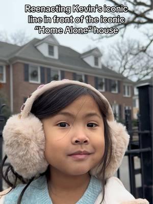 “I made my family disappear” #kevinmcallister #homealone #homealonemovie #homealonehouse #homealoneedit #christmas #christmasmovies #fyp #chicago #enjoyillinois #fyp: #foryoupage #trend #viral #holiday 