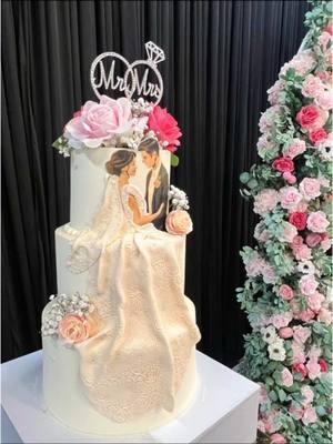 Wedding Cake💍 🎂For cake inquires Text 313-433-6807 or  ✍🏼Email 📧 AyasSweets@hotmail.com -Include Date you would like cake order in SUBJECT LINE -Picture of cake  -How many people your trying to feed  -Any additional details or info  We will email you back at our soonest convenience with a price quote and availability status. NOTHING BEATS…AYA’S SWEETS! #ayassweets #dearbornheights #Dearborn⁣⁣⁣⁣⁣⁣⁣⁣⁣⁣⁣⁣⁣⁣⁣⁣⁣⁣⁣⁣⁣⁣⁣⁣⁣⁣⁣⁣⁣⁣⁣⁣⁣⁣⁣⁣⁣ #detroit #bakery  #customcakes #cake #weddingcake #metrodetroitbakery #wedding #weddingcake