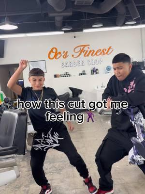 shout out to all the barbers for getting us right  @lilwolf727  @gera  @ortega_the_barber  #dance #oc #viral #thatsright #posted #freshcut 