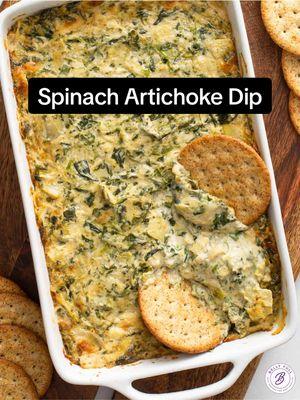 The best spinach artichoke dip recipe! Pinky promise. #spinachartichokdip #dip #diprecipe  