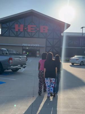 I’m an H-E-B ambassador, but this post is not sponsored.  Next time we’re going to Lowe’s 😂 @@H-E-B ##ShoppingWithKids##HEB##GroceryHa##ToyHaul##MakeupHaul##EyelashHaul##Snackhaul##valentinedecor##TrueTexasBBQ