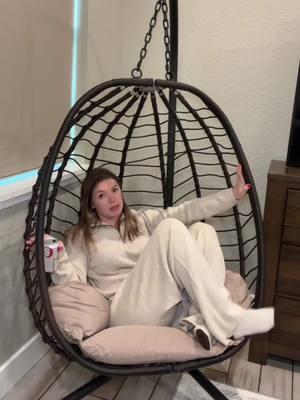 Perfect for indoor or outdoor relaxation!!! #eggchair #yearendsale #kullavik @kullavik