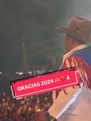 Mil gracias de todo corazón a toda la gente que asistió a uno de nuestros shows este 2024 🙏🏽❤️🫶🏻!!   Y ESTO ES.. PESCADORES!! #fyp #viral #norteñasconsax🎷 #lospescadoresdelrioconchos🎶 #FUCKYEAH #