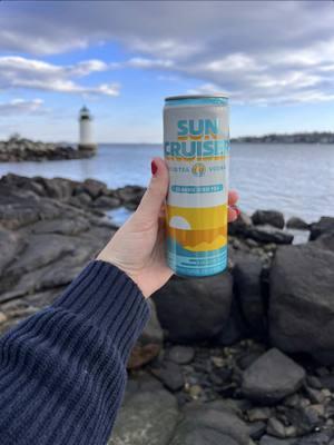 Channeling the sun all winter with @drinksuncruiser #suncruiserpartner #drinksuncruiser #vodkaicedtea Ad 21+  #newengland #bostontiktok #newenglandtiktok #massachusetts 