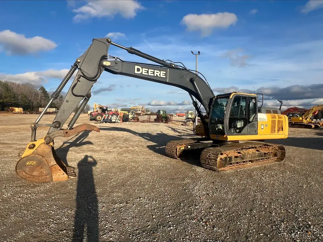 #deere #210g #excavator #trackhoe #tennessee #foresale #dirtwork 