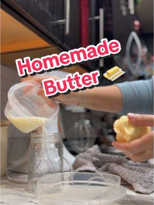 I’m like a kid on Christmas morning with my new toy! #kitchenaid #kitchenaidmixer #kitchenaidstandmixer #butter #homamadebutter #homemade #buttermilk #fyp 