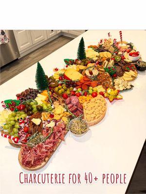 Charcuterie! #charcuterie #charcuterieboard #charcuterieboardsoftiktok #charcuterieboards #charcuterietable #cheese #cheesetok #cheeselover #cheeseboard #cheesetiktok #cheeselovers #cheeseloversoftiktok #traderjoescheese #traderjoes #christmas #christmas2024 #christmastok #christmaseve #bjswarehouse #bjswholesale @official BJ’s #waldenfarms 