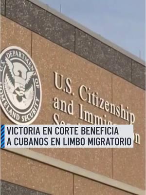 Una demanda grupal presentada por los abogados Mark Prada y Claudia Cañizares puso fin a la incertidumbre de varios cubanos que ingresaron a Estados Unidos de manera irregular, fueron procesados y liberados bajo el documento I-220B. La abogada aclaró que esto marca una diferencia notable, porque “solo se beneficiaron las personas que decidieron unirse a la demanda, unas veinte en total”. #cuba #inmigracion #corte 