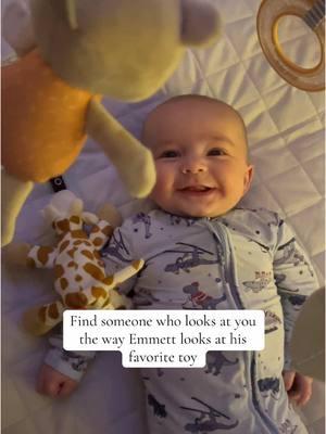 Oh I just love this little boy 🧸 #babyboy #boymom #ftm #newmom #babytoys #babysmiles #charlotte #charlottenc #lakenorman 