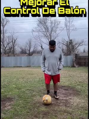 Control de balón⚽️#footy#futbol#footballskills#tekkers#soccerboy#jogabonito#futbolista#futsal#fut7#Soccer#futboltiktok#fyp#fypthis#4u#paratii#paratipage#fypシ 