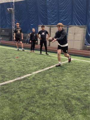 🚨NEW KIDZZZ GOT LEGS‼️💣💪 #krautmankicking #passion #focus #commitment #forthebrand #punting #punters #bethebestyou #legs #legstrength #legspeed #longsnapper #trusttheprocess #believeinyourself #liveops #specialists #potential #newstudents #northjersey #fyp #consistency #confidence #fun 