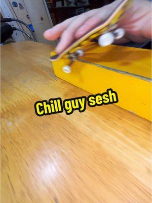 Chill guy #fingerboard sesh @Kalye Decks #fingerboardingontiktok #fingerboards #fingerboarding #techdeck #blackriver 